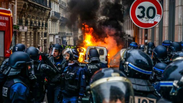 Mountaineering Is Hard (S1, Ep4)